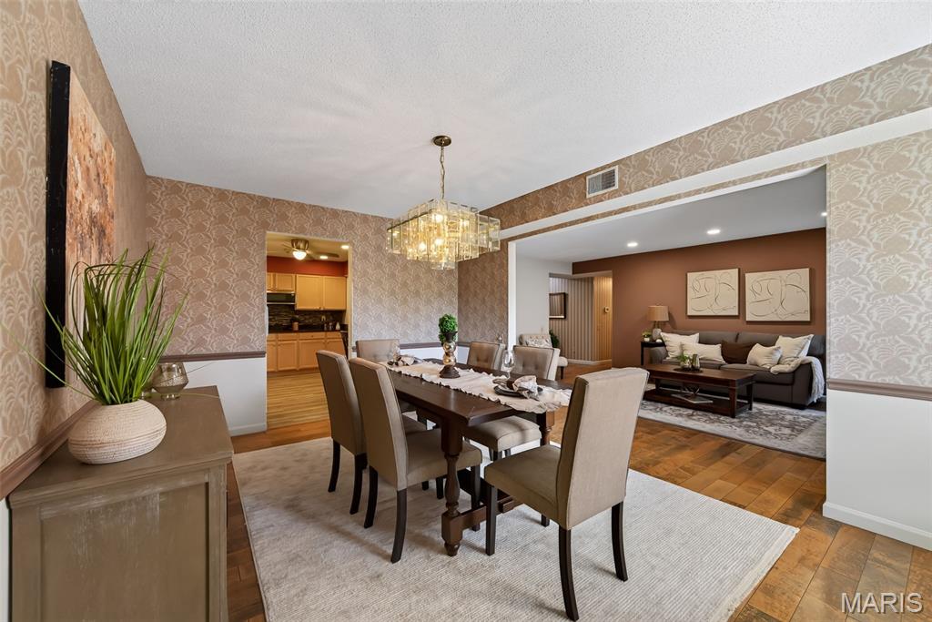 Coeur De Royale Condo Ph Iii - Residential