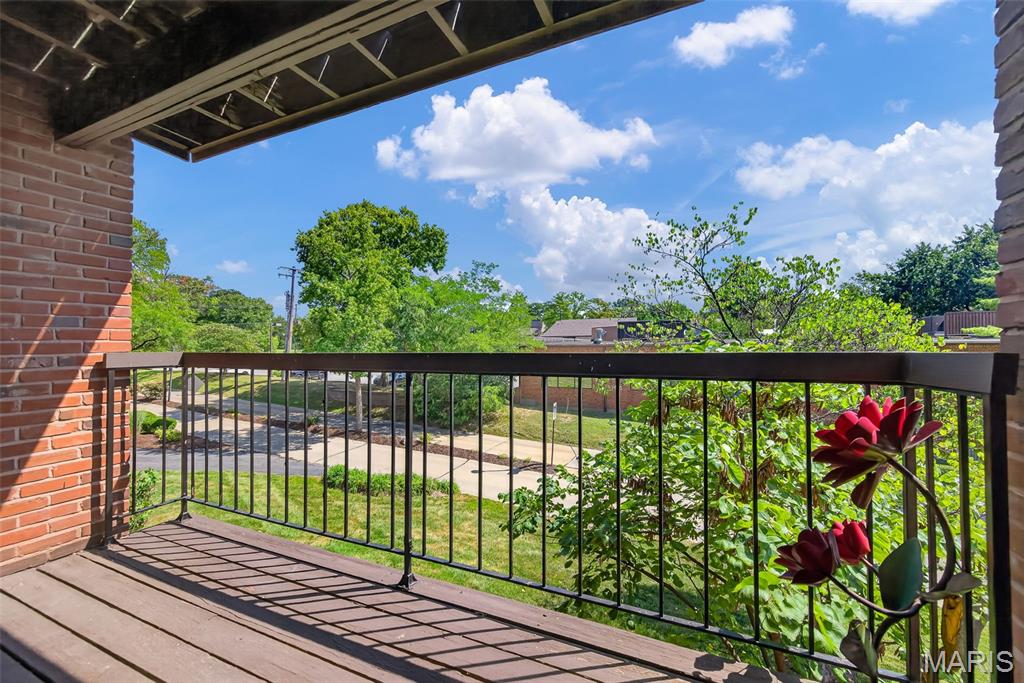 Coeur De Royale Condo Ph Iii - Residential