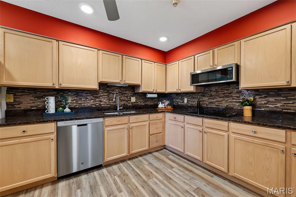 Coeur De Royale Condo Ph Iii - Residential