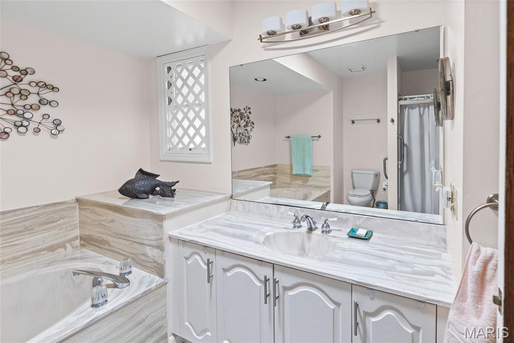 Cottonwood Glen 1st Add - Residential