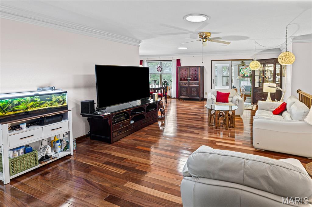 Cottonwood Glen 1st Add - Residential