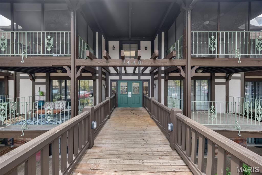 HERITAGE GARDEN CONDOS - Residential