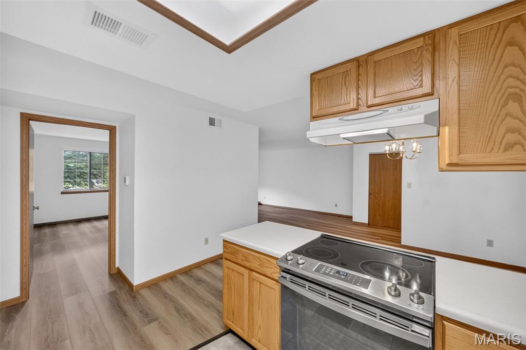 HERITAGE GARDEN CONDOS - Residential