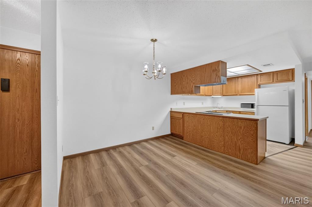 HERITAGE GARDEN CONDOS - Residential