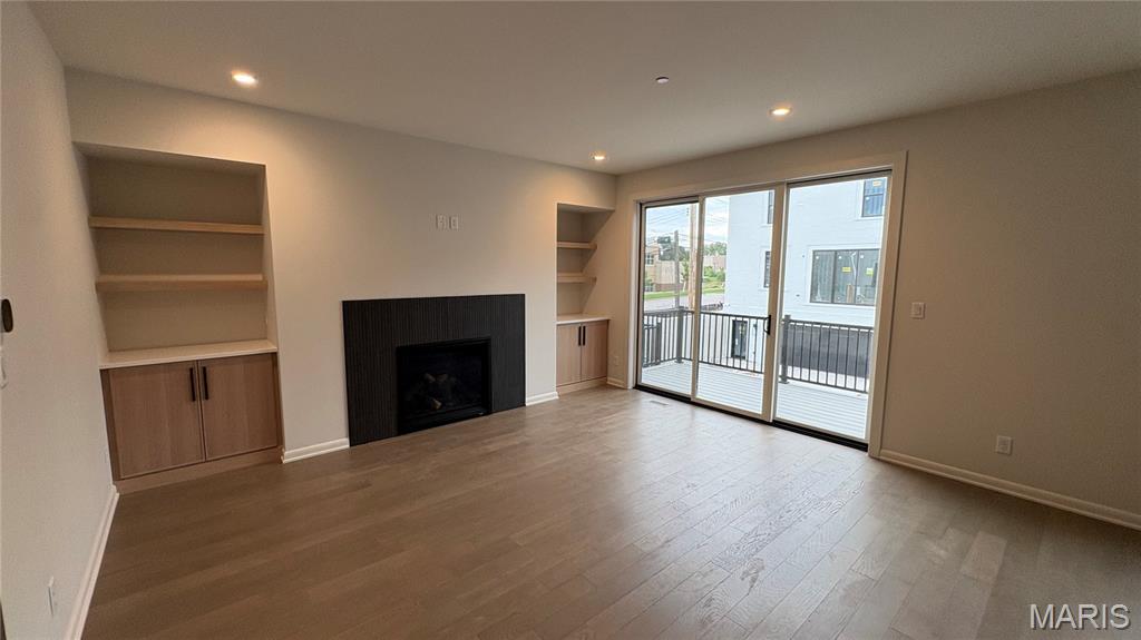 tower hill - Residential
