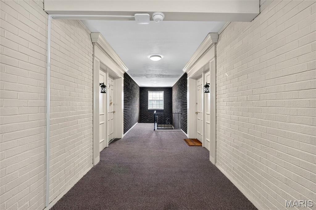 Lin Capri Condo - Residential