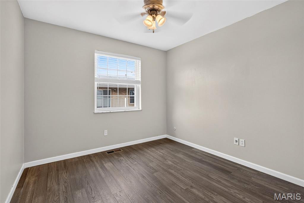 Lin Capri Condo - Residential