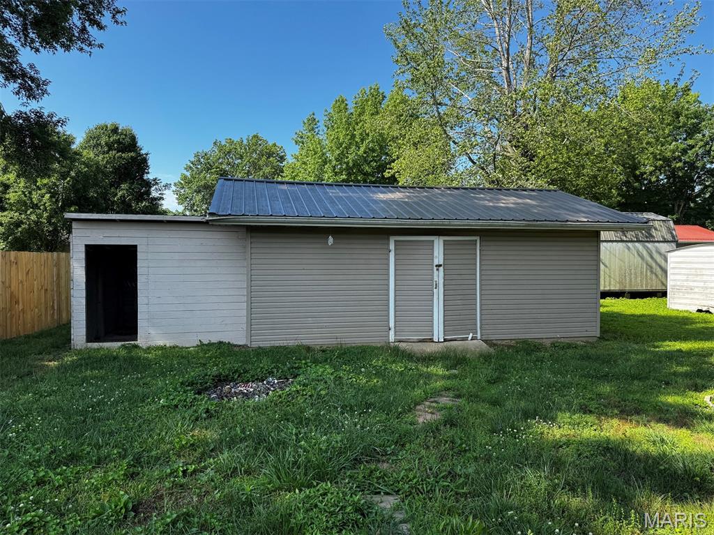 Cherokee Village 1st Add - Residential