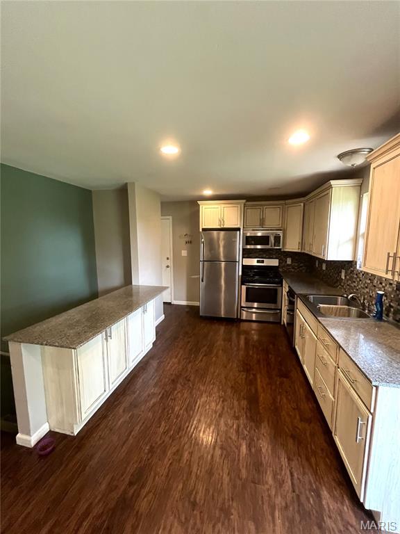 Westglen Village Add - Residential