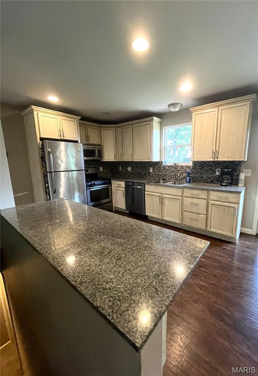 Westglen Village Add - Residential
