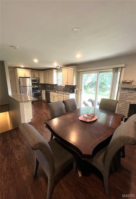 Westglen Village Add - Residential