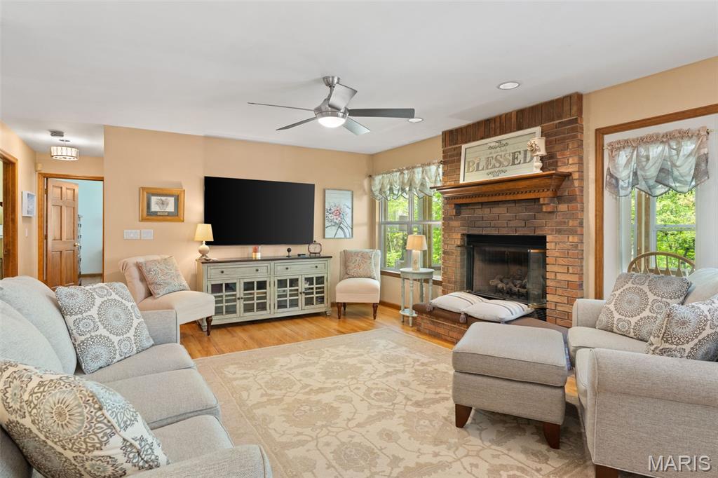Golden Oaks Estates - Residential