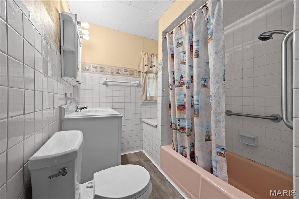 Lincoln Place Anx - Residential