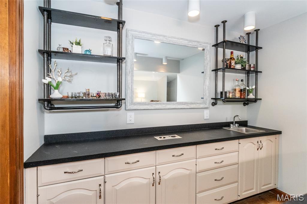 West Hampton 2 - Residential