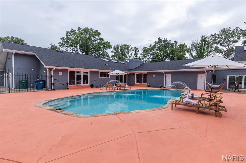 West Hampton 2 - Residential