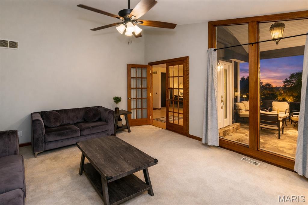 West Hampton 2 - Residential