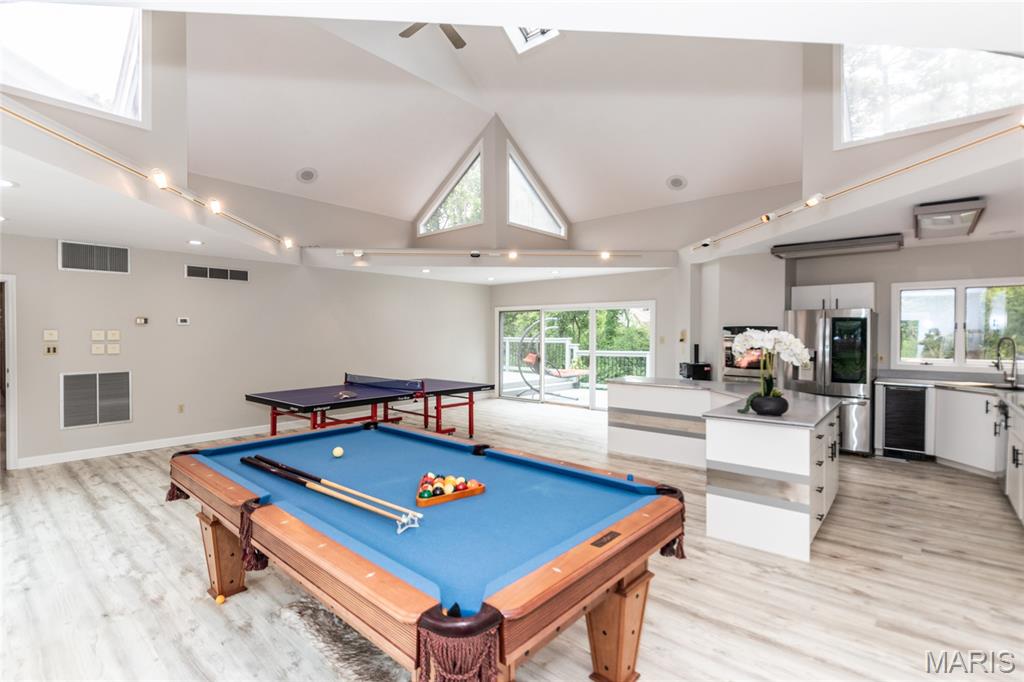 West Hampton 2 - Residential