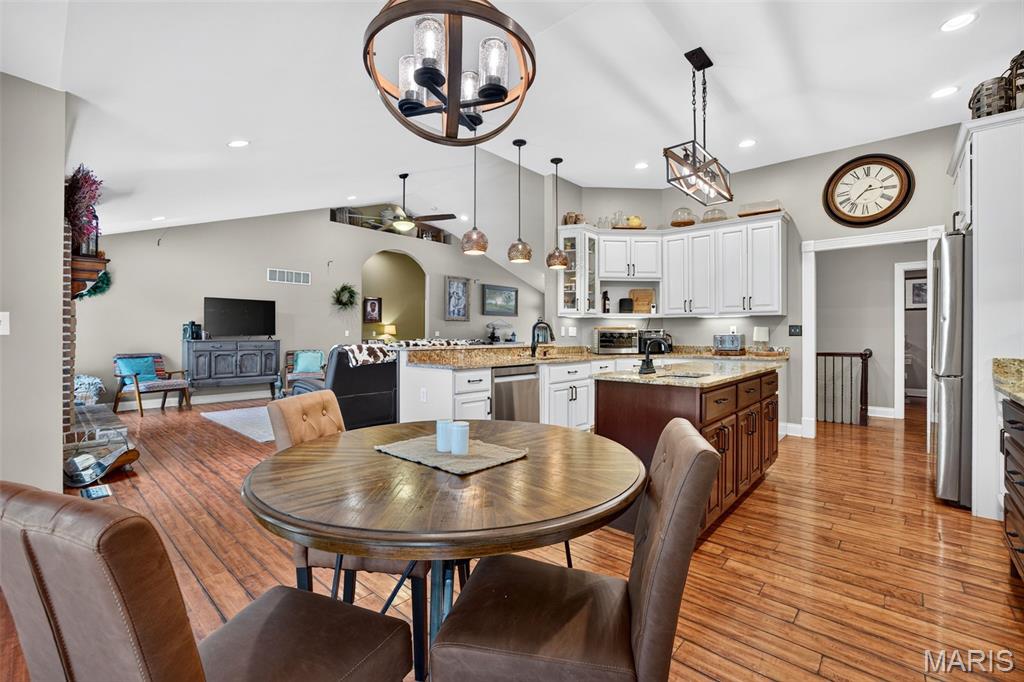Fieldstone Estate - Residential