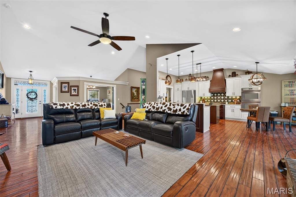 Fieldstone Estate - Residential