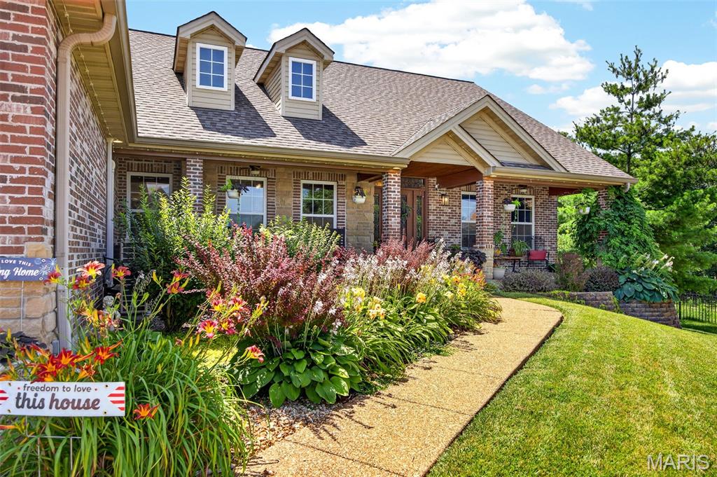 Fieldstone Estate - Residential