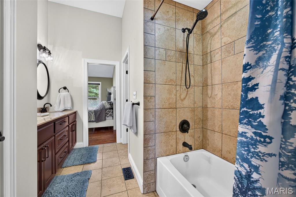 Fieldstone Estate - Residential