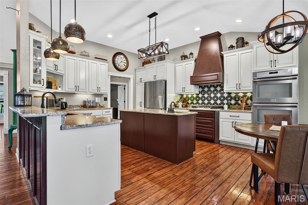 Fieldstone Estate - Residential