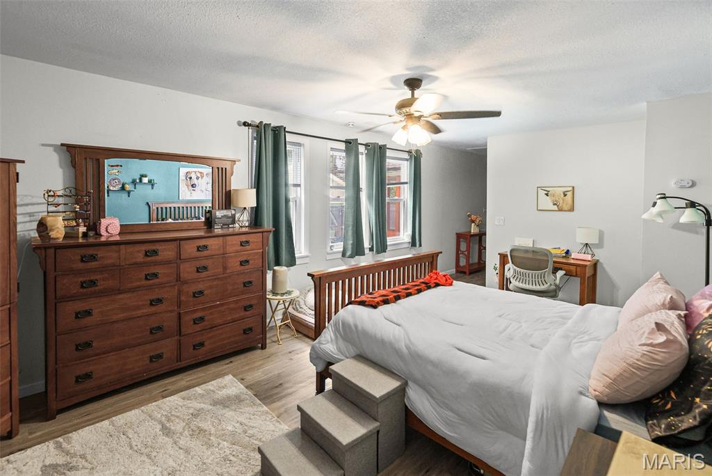 Metcalfe Place Add/Edwardsvill - Residential