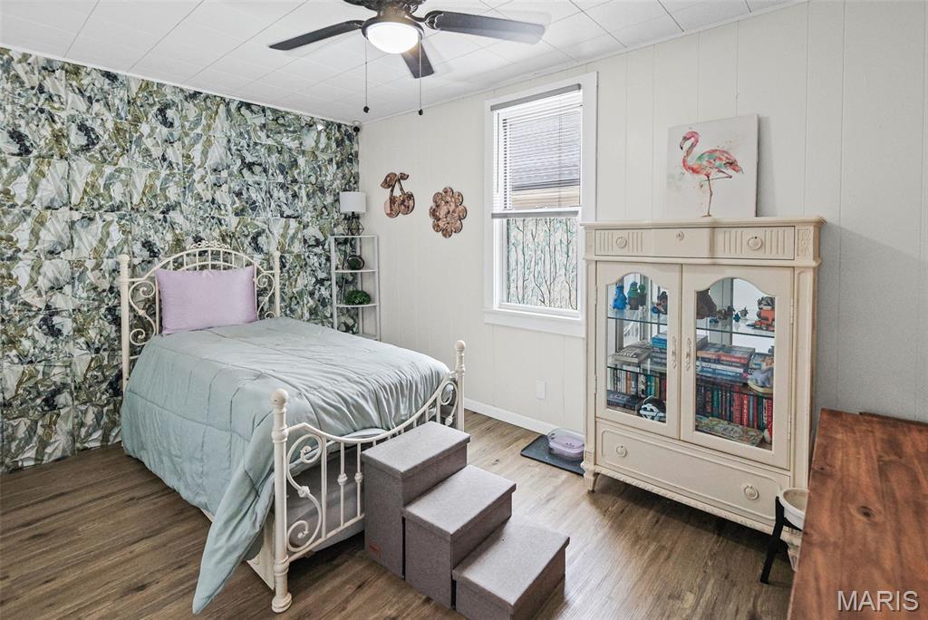 Metcalfe Place Add/Edwardsvill - Residential