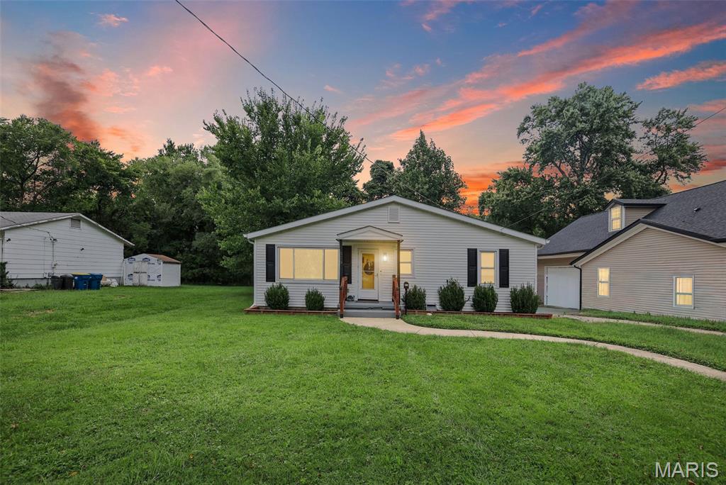 Metcalfe Place Add/Edwardsvill - Residential