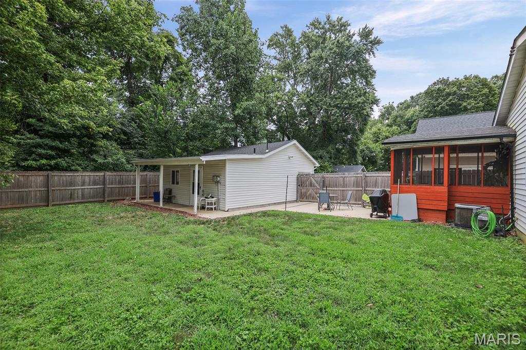 Metcalfe Place Add/Edwardsvill - Residential