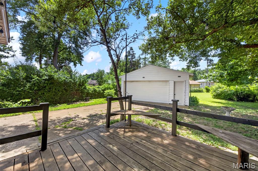 Florissant Park 2 - Residential