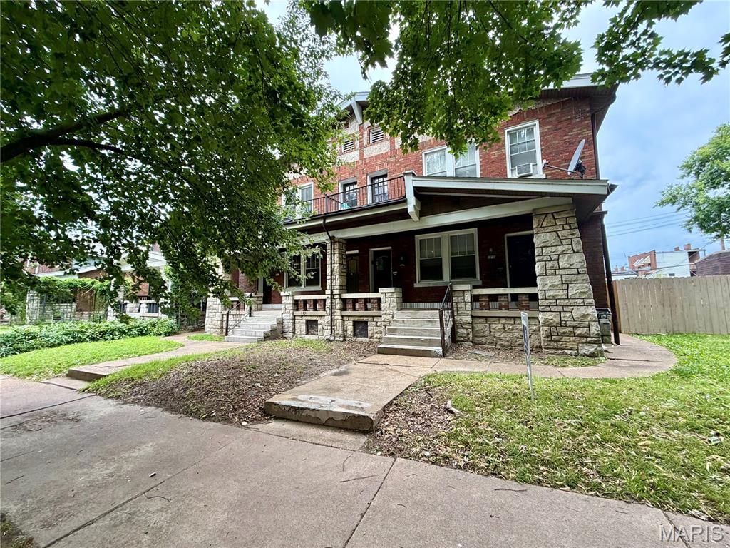 Exceptional investment opportunity in this spacious 4-family property offering a total of 4,664 square feet built in 1926. This value-add property features four large units, each with generous layouts and strong rental potential. The two main level units each offer 3 bedrooms and 1 full bath, while the upper units are even more expansive with 4 bedrooms and 1 full bath each.
Major capital improvements have already been completed, including a brand-new roof installed in May 2026. Mechanical updates include furnaces replaced in 2024 for 5215 ($5,750) and in 2022 for 5217 ($2,850). Electrical upgrades feature 100 amp panels with new breakers. Additional highlights include off-street parking for four vehicles, a walkout basement, and laundry hookups for tenant convenience.
Property is being sold as-is, presenting an excellent opportunity for investors looking to expand their portfolio with a large multi-family asset that offers both size and upside potential.