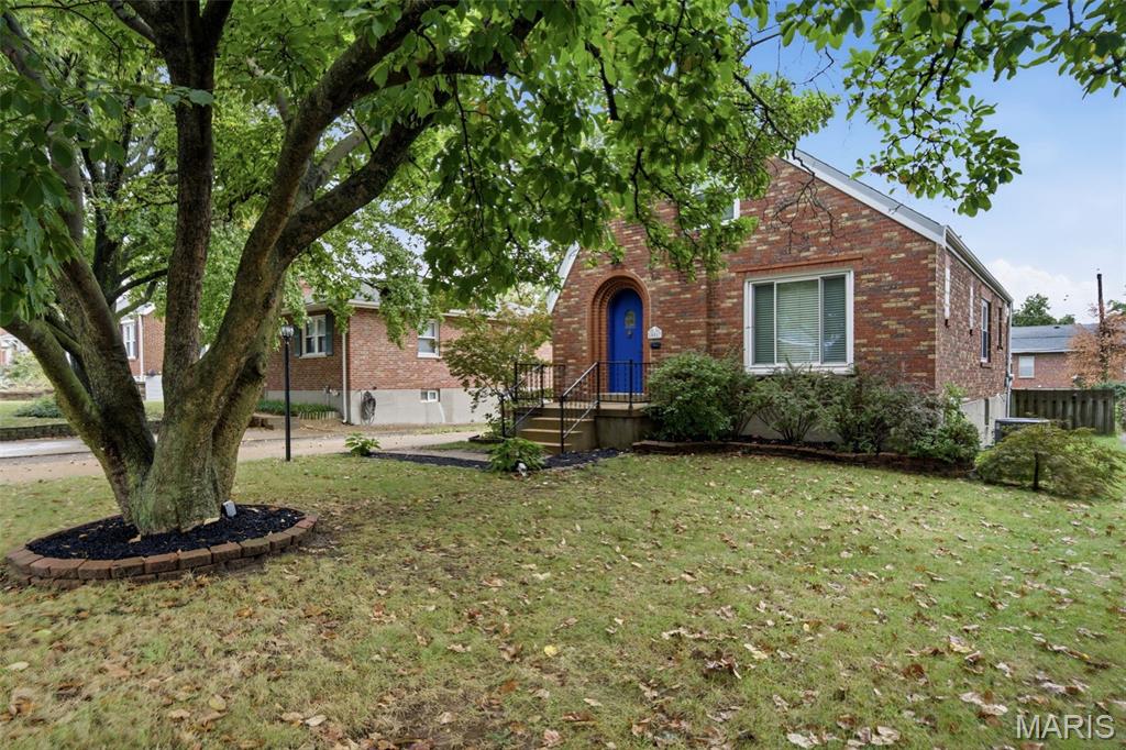 Tesson Ferry Court Amd - Residential