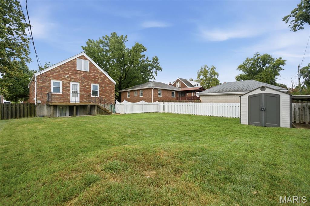 Tesson Ferry Court Amd - Residential