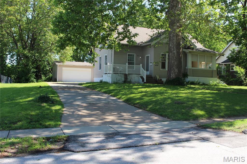 E Overland Park - Residential