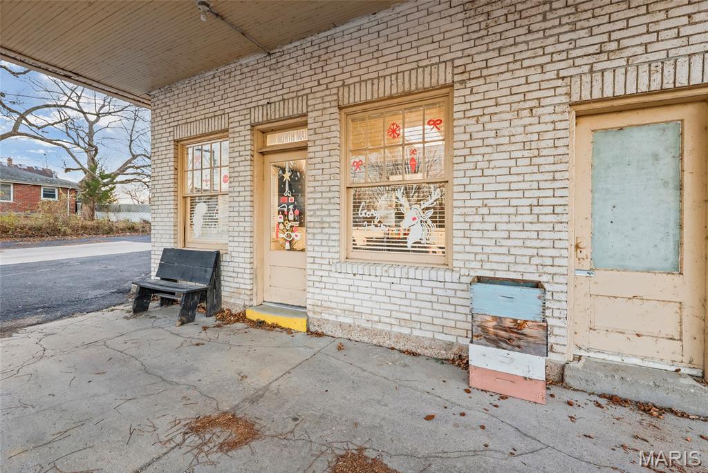 Historic District - Commercial Sale