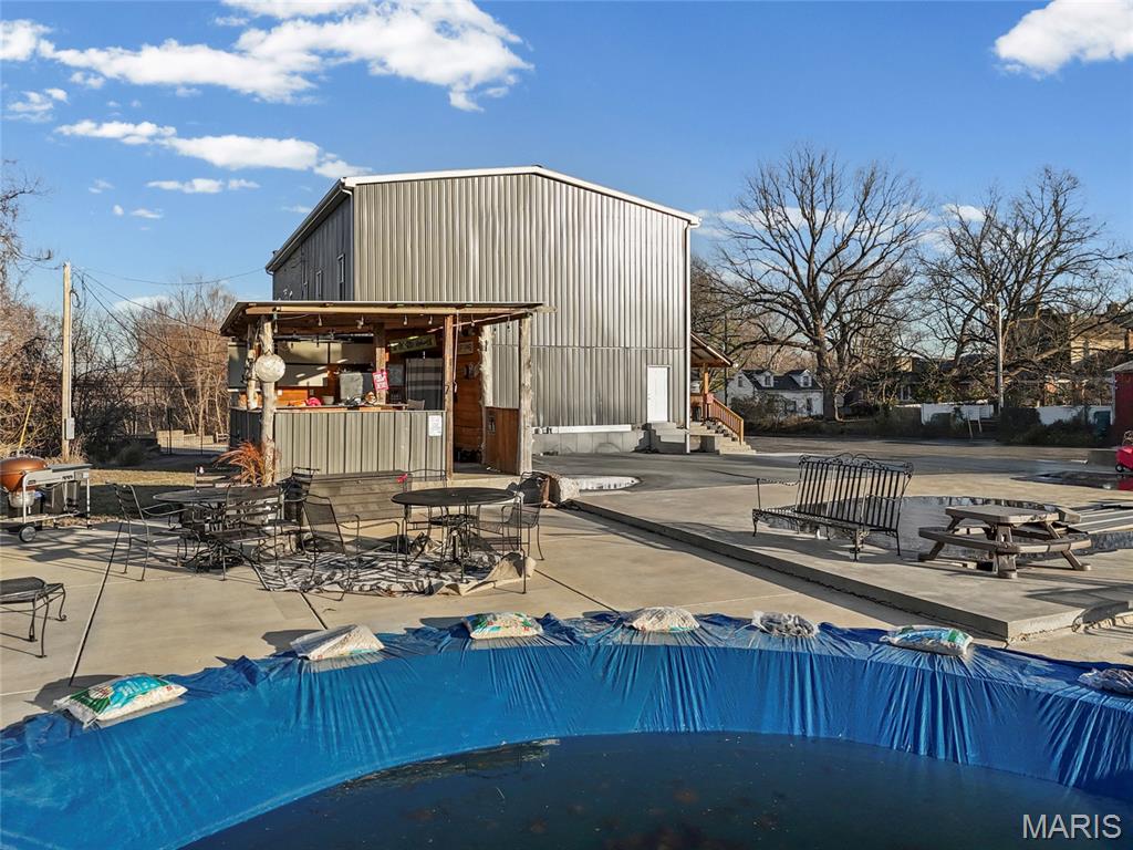 Historic District - Commercial Sale