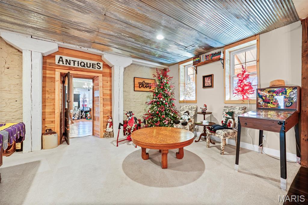 Historic District - Commercial Sale