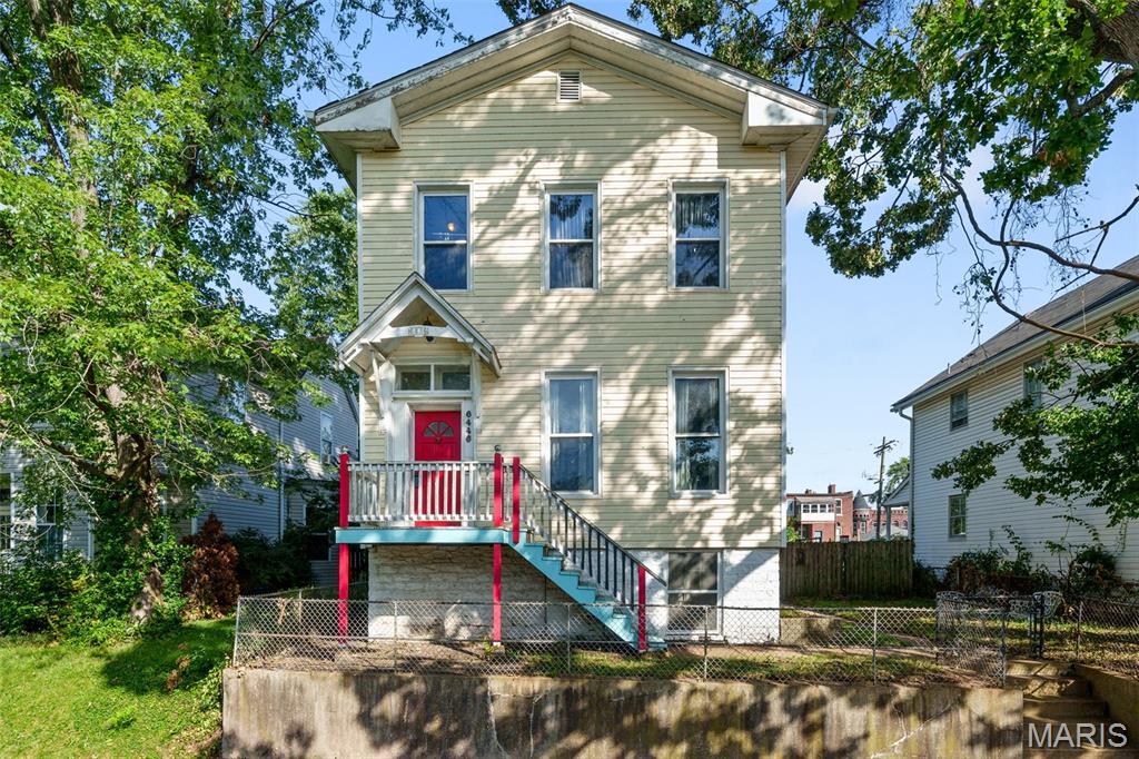 Carondelet - Residential