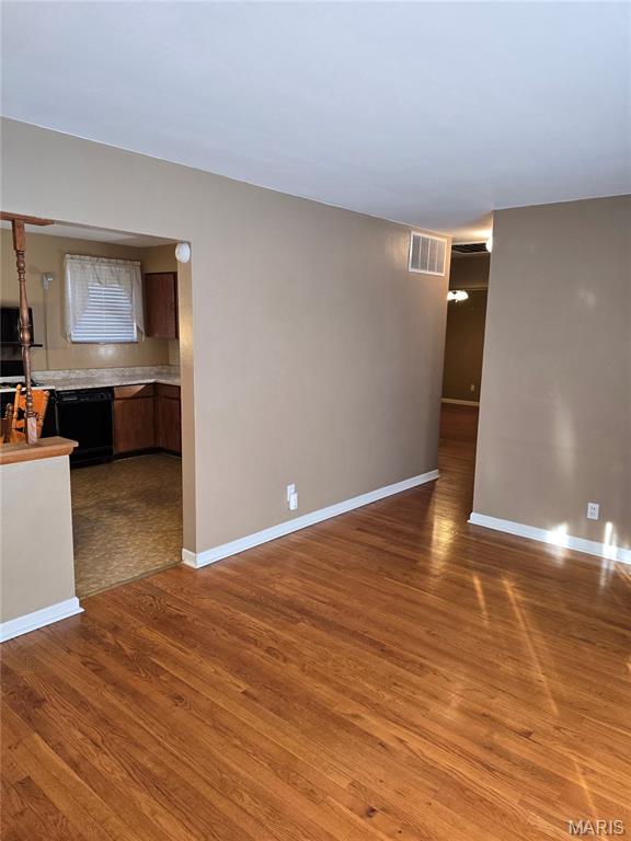 FIRST ADD TO BELLEMORE VILLAGE LT 97 S PT LT 96 66 - Residential