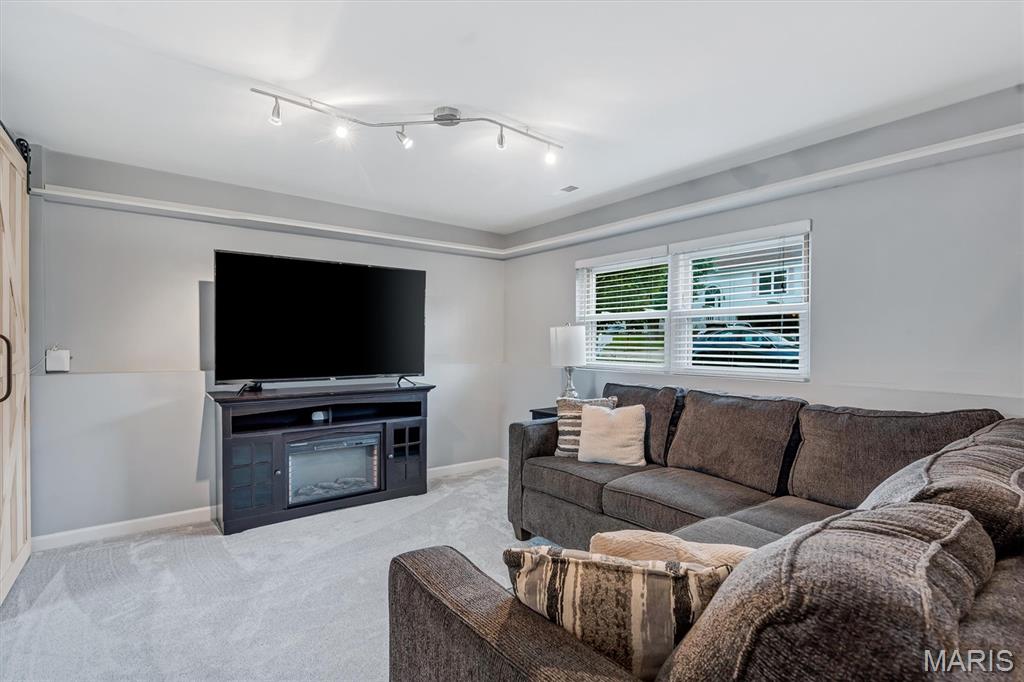Whispering Ridge - Residential