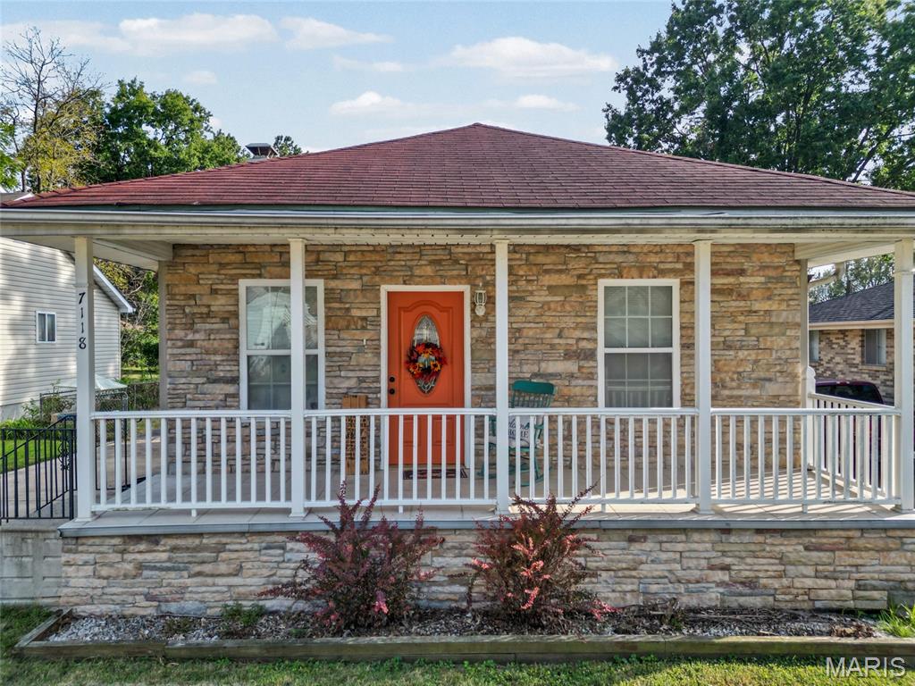 Your Lindenwood Park Oasis Awaits!
City energy meets suburban comfort in this St. Louis gem! Designed for seamless living and effortless entertaining, the spacious, open living-dining combo gives you total freedom to curate your ideal space. Highlights include a sunlit kitchen with custom cabinetry, cozy gas fireplace, and a partially finished walk-out basement perfect for extra storage or a home gym.

Fall in love with the ultimate autumn setup: host weekend bonfires and outdoor movie nights in your spacious, fully fenced backyard, or relax on the private deck. Complete with a detached 2-car garage.

Tucked into walkable 63109, you're steps from local coffee spots, trendy dining, and quick city commutes. Ideal for BJC and WashU team members tapping into the Live Where You Work program!

This home has already ****PASSED OCCUPANCY***. Move-in ready with a 1-year Choice Home Warranty included for total peace of mind. Schedule your private showing today before it’s gone!