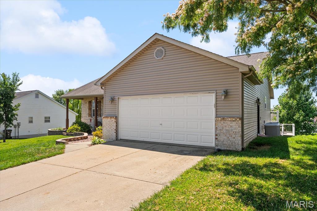 Country Club Hills - Residential
