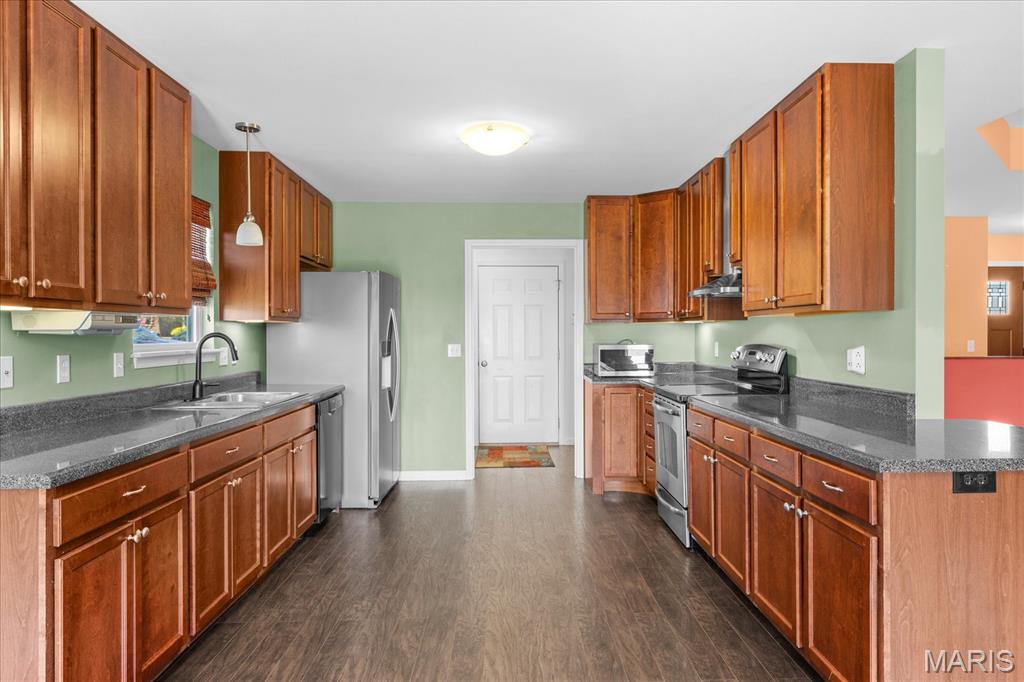 Country Club Hills - Residential