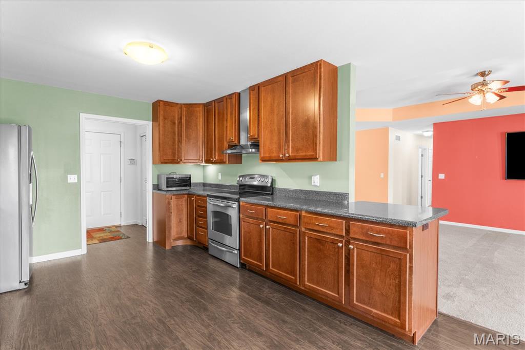 Country Club Hills - Residential