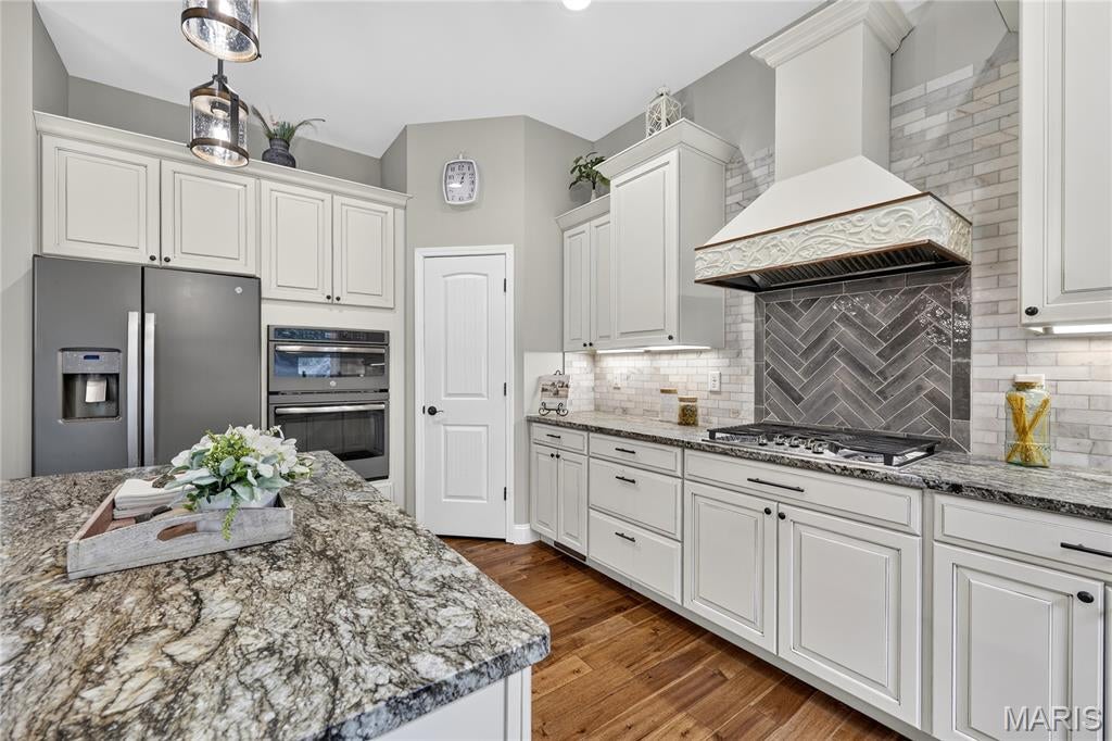Stonewolf Creek - Residential