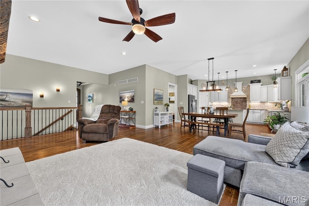 Stonewolf Creek - Residential