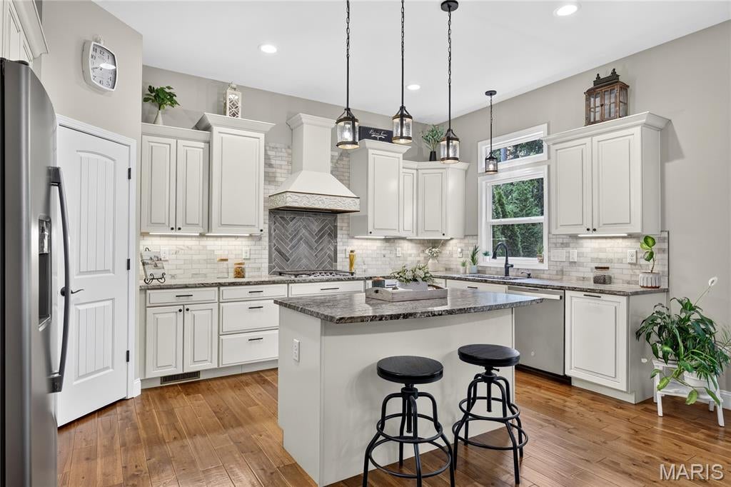 Stonewolf Creek - Residential