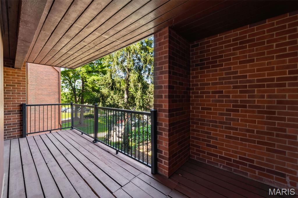 Golfview On The Green Condo - Residential