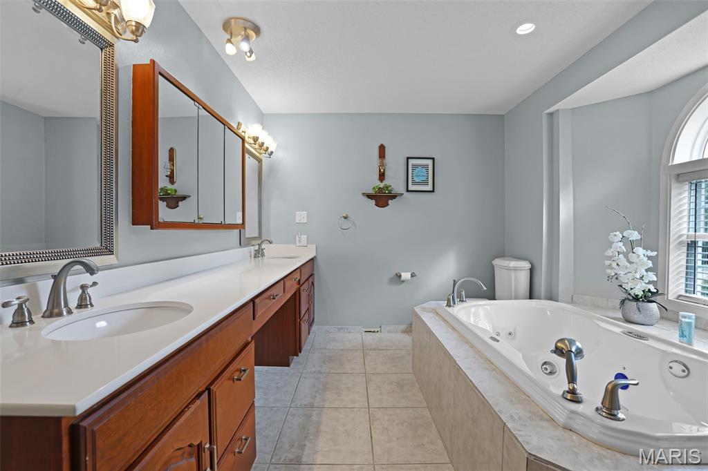 Oak Land Hills - Residential